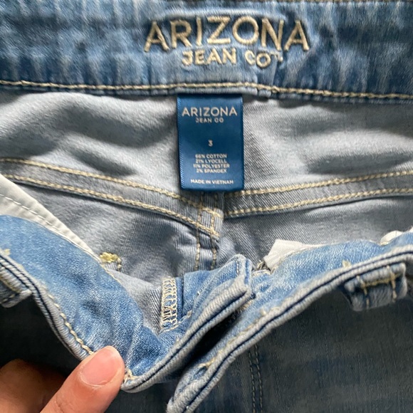 Arizona distressed skinny jeans - Picture 3 of 3